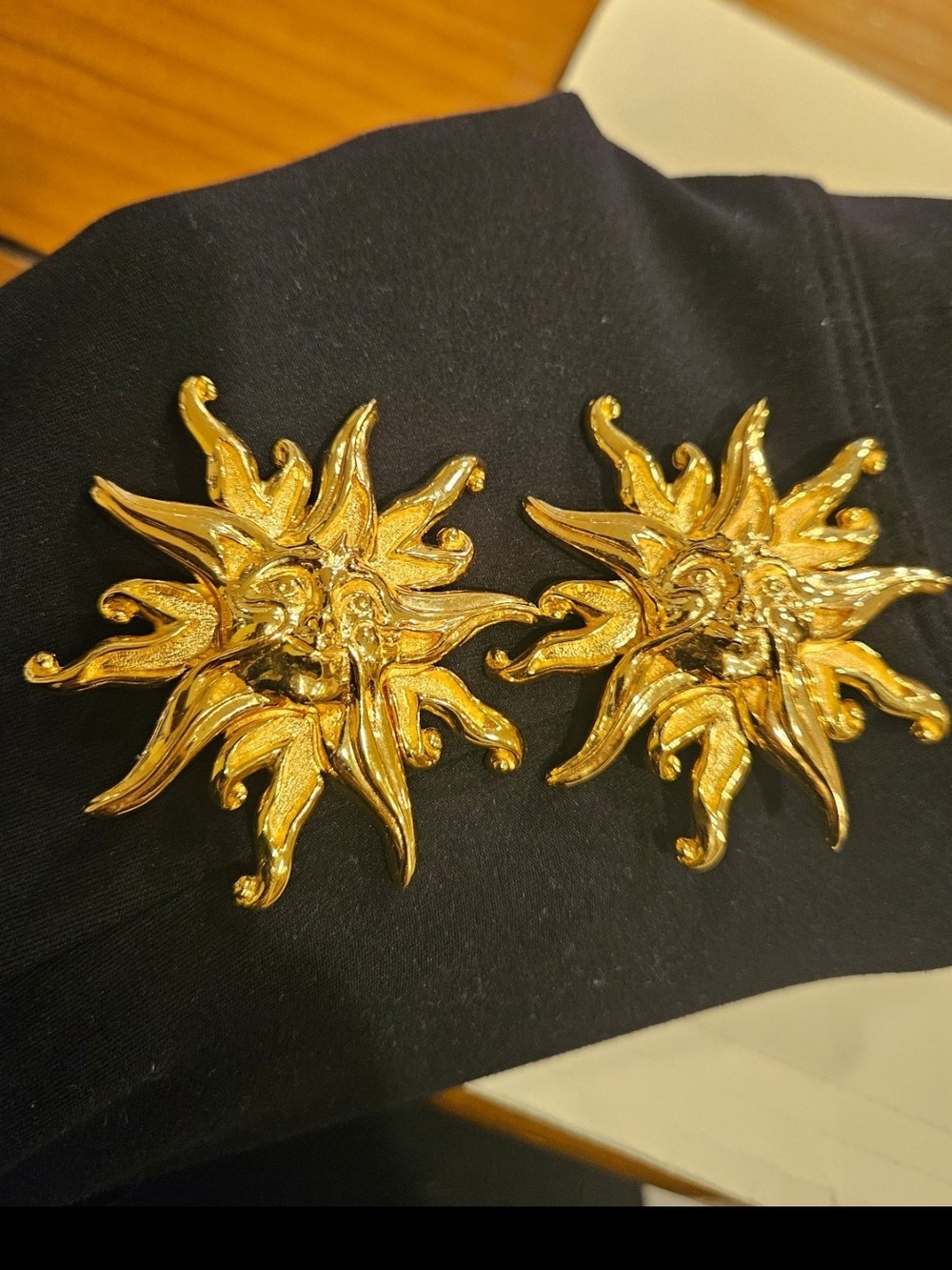 Fendi Vintage Signed Gold Sunburst Clip-On Earrings - Women Accessories